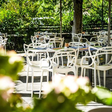 Logis Hotel & Restaurant Le Cadet De Gascogne Saint-Justin  Dış mekan fotoğraf